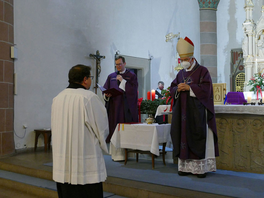 Beauftragung zu Lektorat und Akolythat in St. Marien, Volkmarsen (Foto: Karl-Franz Thiede)